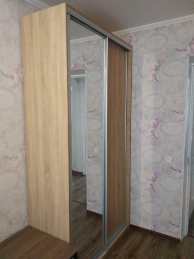 Студия В Центре Скала Khmel'nyts'kyy Exterior photo